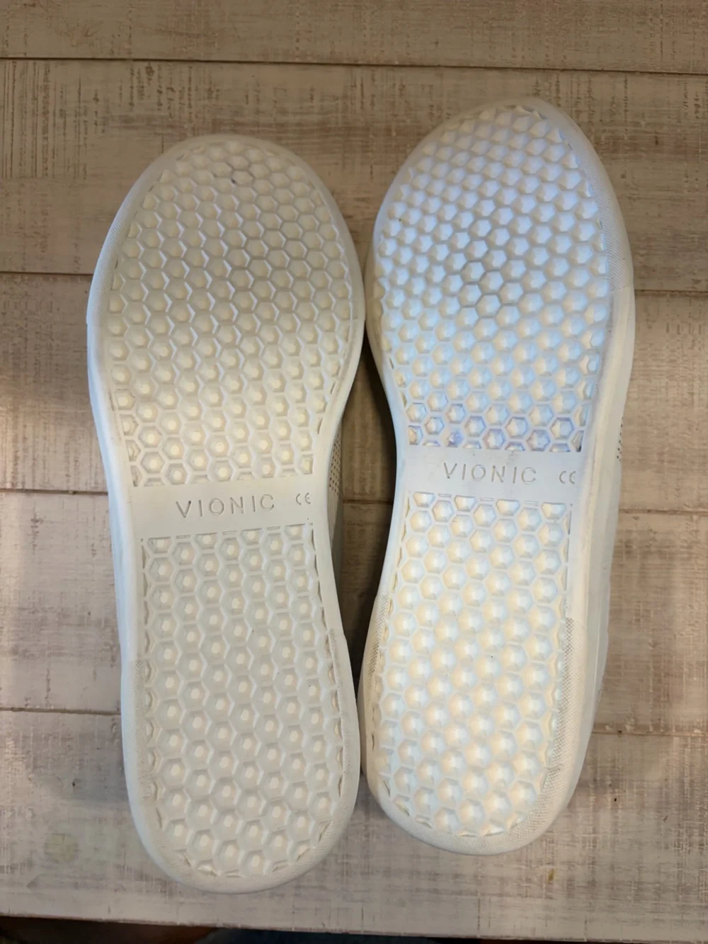 Vionic hiro leather